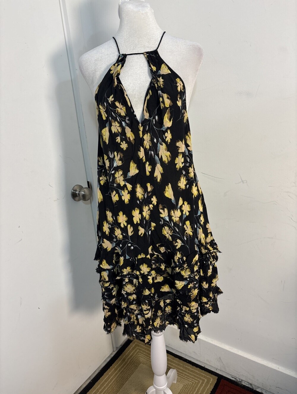 FREE PEOPLE INTIMATELY BLACK YELLOW GREEN TIERED FLORAL SUN V NECK BOHO SMALL